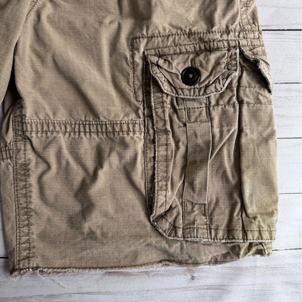 American Eagle cargo shorts - Picture 4 of 11